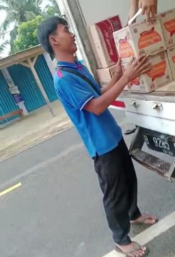 Oknum Pengirim Dalam Hal Keuangan dan Itu Suatu Penghinaan