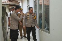 Polrestabes Surabaya Sidak Pengecekan Gudang Logistik KPU dan PP
