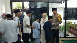 Santunan Anak Yatim dan Doa Bersama Pemilu Damai di Polsek Cakung