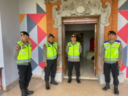 Pelaksanaan Kegiatan Pengamanan dan Pengawasan Gudang Logistik KPU Karangasem