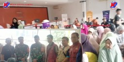 Pendistribusian Bantuan BPNT dan PKH Dari Dinsos Melalui Kantor Pos Didampingi Babinsa Koramil 0101 Pandeglang Kodim 0601