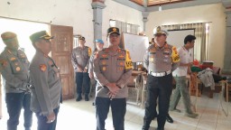 Kapolda Bali Cek Gudang Surat Suara di PPK Wilayah Gianyar