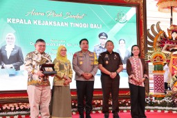 Wakapolda Bali Hadiri Pisah Sambut Kepala Kejaksaan Tinggi Bali