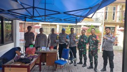 Rekapitulasi Suara PPK Simokerto Berjalan Cepat Lancar Berkat Pengamanan Ketat TNI Polri