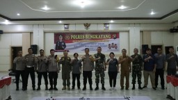 Jelang Rapat Pleno Tingkat Kabupaten, Kapolres Bengkayang Gelar Tactical Floor Game
