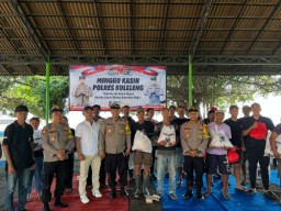 Pasca Pemilu 2024 Polres Buleleng Minggu Kasih Bersama Masyarakat Desa Kerobokan Sawan
