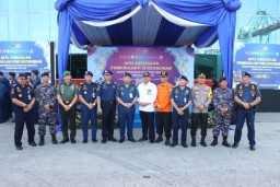 Kapolres Pelabuhan Tanjung Priok Hadiri Apel Gelar Pasukan Penyelenggaraan Angkutan Laut Lebaran Tahun 2024