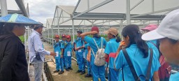 Kunjungan Siswa SD Bangan Poring ke PT. Mayawana Persada