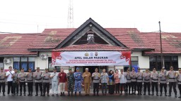 Kapolres Bengkayang Pimpin Apel Gelar Pasukan Operasi Keselamatan Kapuas 2024