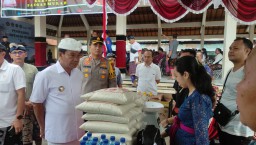 Kapolres Buleleng Menghadiri Gelar Pangan Lokal dan Gerakan Pangan Murah Dalam Rangka Menyambut HBKN