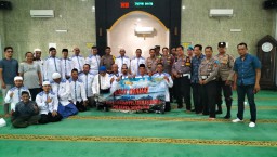 Jumat Curhat Polresta Denpasar di Masjid Bahari Pelabuhan Benoa Kepolisian Serap Aspirasi Masyarakat