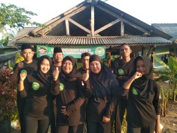 Padepokan TTKKDH Padepokan Pencak Silat Macan Lugay 2 Fokus Lestarikan Tradisi