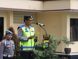 Polres Buleleng Gelar Apel Pasukan Operasi Cipkon Agung 2024 Harkamtibmas Menjelang Hari Raya Idul Fitri 1445 H