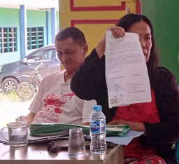 Kades Suka Damai Lakukan Mediasi Permasalahan Batas Lahan Hak Milik