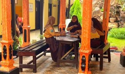 Inilah Kantor Polisi Satu Satu nya Yang Ada Taman Bacanya Sering Dikunjungi Masyarakat