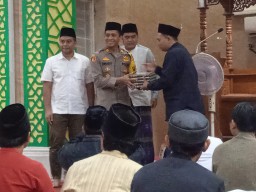 Bulan Penuh Berkah, Kapolsek Cisauk Laksanakan Safari Ramadhan