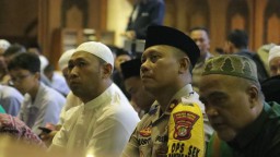 Tarawih Keliling Polda Metro Jaya, Kasubdit 2 Dit Intelkam Sosialisasikan Maklumat Kapolda Metro Jaya