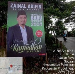 Baliho Zainal Arifin Bakal Calon Bupati Probolinggo Bertebaran