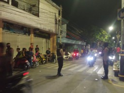 Cegah Gangguan kemacetan Musik Saur, Kamtibmas Polres Sampang Sigap Berpatroli
