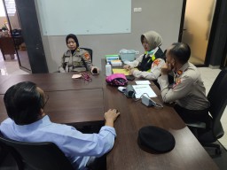 Secara Rutin Dokkes Berikan Layanan Kesehatan Kepada Personil Polri dan Tahanan di bulan Ramadhan