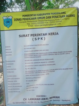 Diduga CV Langkah Awal Berkah, Rehabilitasi Irigasi Gunakan Bahan Bangunan Batu di Lokasi Sungai nya
