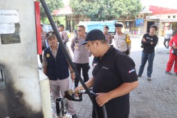 Polres Pasuruan Kota Antisipasi Kecurangan SPBU dan Pengecekan Ketersediaan Bahan Bakar Jelang Mudik Lebaran 1445 H