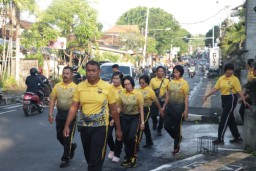 Polres Klungkung Galang Semangat Kesehatan Melalui Olahraga Bersama