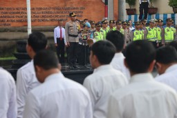 Kapolres Karangasem Pimpin Apel Kesiapan Operasi Mantap Brata Agung 2023-2024