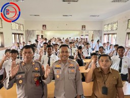 Kapolres Kawasan Bandara I Gusti Ngurah Rai, Gencar Sosialisasikan Penguatan Ideologi Pancasila dan Wawasan Kebangsaan, di Sekolah-sekolah Kabupaten Badung