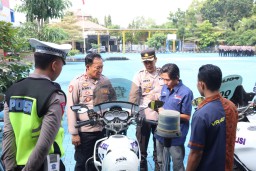 Jelang Ops Ketupat Semeru 2024, Polres Bangkalan Cek Ranmor Dinas