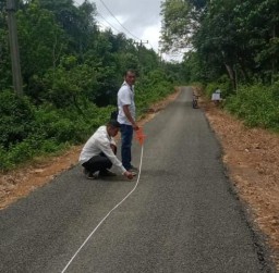 Tim Dari Kecamatan Cimanggu Cek Infrastruktur Yang Ada di 4 Desa Dalam Rangka Monev Dana Desa TA 2024