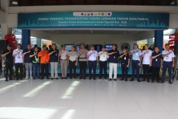 Kapolres Bandara Ngurah Rai Hadiri Pembukaan Posko Terpadu Angkutan Lebaran 2024