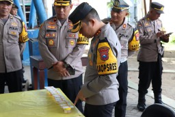 Polres Nganjuk Lakukan Tes Urin Acak Sopir Angkutan Umum, Upaya Jaga Keselamatan Penumpang