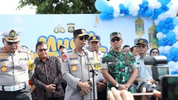 Kapolda Bali Lepas Lima Belas Bus Program Mudik Gratis ke Jawa Timur