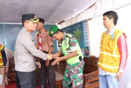 Pengecekan Pos Pam dan Pos Yan Operasi Ketupat Semeru 2024, Kapolres Nganjuk Pastikan Semua Siap