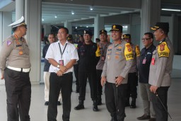 Kapolda Bali Tinjau Pos Pelayanan Terpadu Bandara Ngurah Rai
