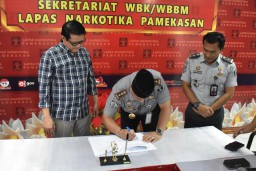 Optimalkan Pembinaan Kerohanian, Lapas Narkotika Kelas IIA Pamekasan Gelar MOU Dengan Yayasan Pelita Kasih Allah