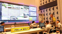 Polda Bali Pantau Arus Mudik Lebaran 1445 H Melalui Command Center