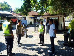 Kapolres Karangasem Pantau Kunjungan Wisatawan di Taman Soekasada Ujung