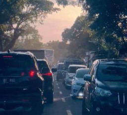 Pemudik Harus Sabar, Jalanan Macet Momen Lebaran 2024
