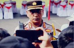 Tersangka AP Ditangkap Polresta Denpasar Karena Melanggar UU ITE