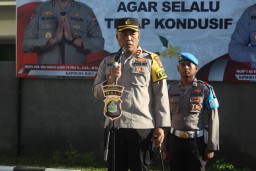 Kapolres Bandara Ngurah Rai Sampaikan Arahan Strategis pada Apel Jam Pimpinan