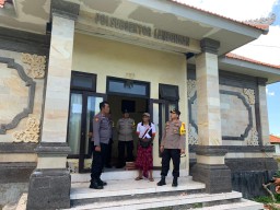 Kapolres Klungkung Lakukan Sidak Ke Pos Polsubsektor Lembongan, Tekankan Jaga Kebersihan Mako