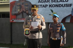 Upacara Hari Kesadaran Nasional di Markas Polres Bandara Ngurah Rai, Kapolres Ajak Anggota Tingkatkan Pengabdian dan Pelayanan Publik