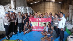 Polsek Denbar Gelar Jumat Curhat Bersama Karyawan PT Anugerah Trilimas Indonesia
