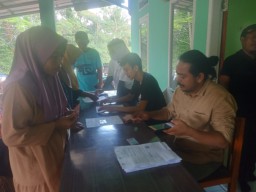 Penyaluran Bansos BPNT Serempak Laksanakan untuk Tiga Desa Yang Ada di Kecamatan Cimanggu