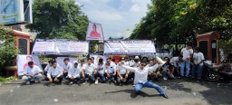 Orator Aksi di Polda Jatim Lakukan Aksi Nekat, Tantang Kapolres Pamekasan Buktikan Diri