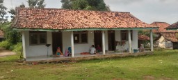 Miris, Kegiatan Belajar Mengajar Madrasah Nurul Jennah Masih Menumpang di Mushallla