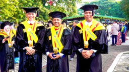 Ukir Prestasi Lagi, Tiga Perwira TNI AD Raih Cumlaude Gelar Doktor di Universitas Gajah Mada