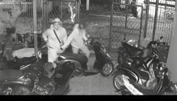 Video CCTV Menampilkan Aksi Pencurian Ganda di Jl. Sigura Gura 5